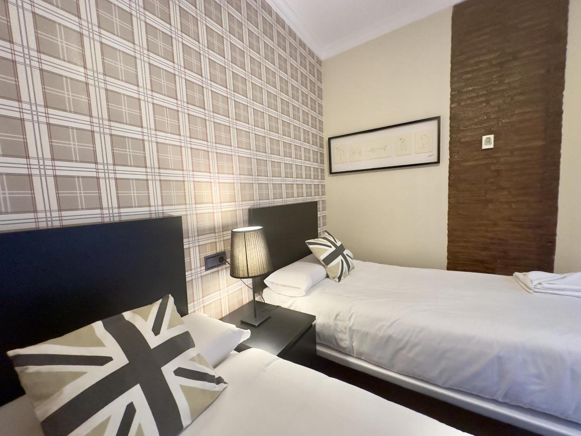 Urbe10 Plaza De Uncibay 3 Bedrooms Apatment Малага Экстерьер фото